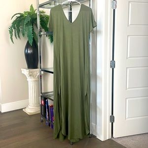 SouqFone Military Green Maxi